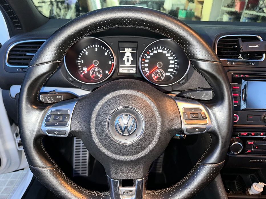 VW Golf