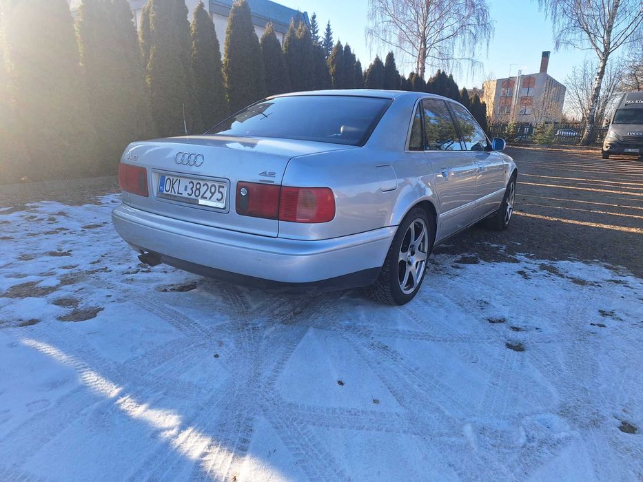 Audi A8 D2 Doinewstowane