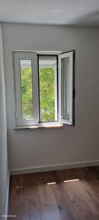 Apartamento T3 em Lisboa, pronto a habitar