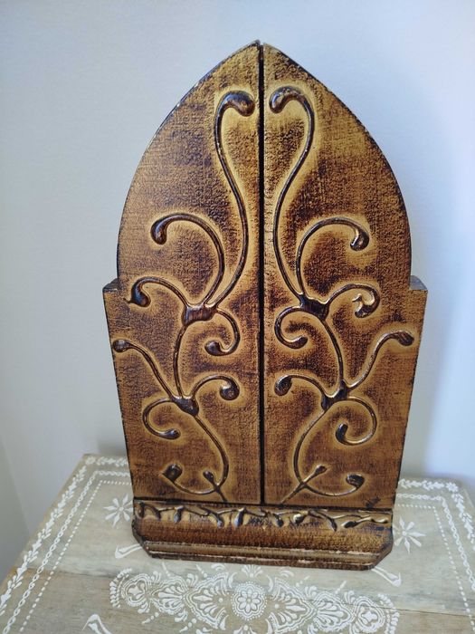 Oratório/Tríptico Religioso em madeira