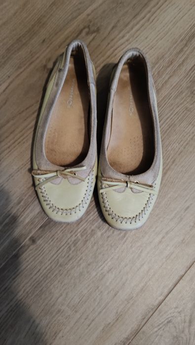 Sabrina cor verde claro, tamanho 37.