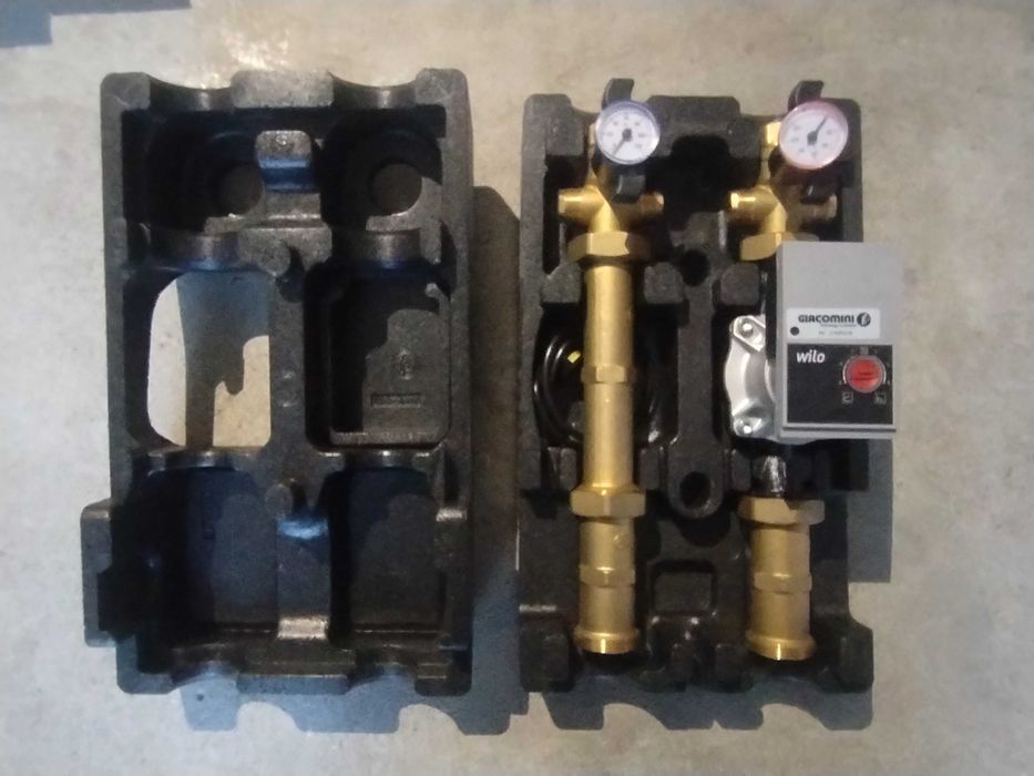 Hydraulika Giacomini pakiety do pomp ciepła zawory śrubunki separatory