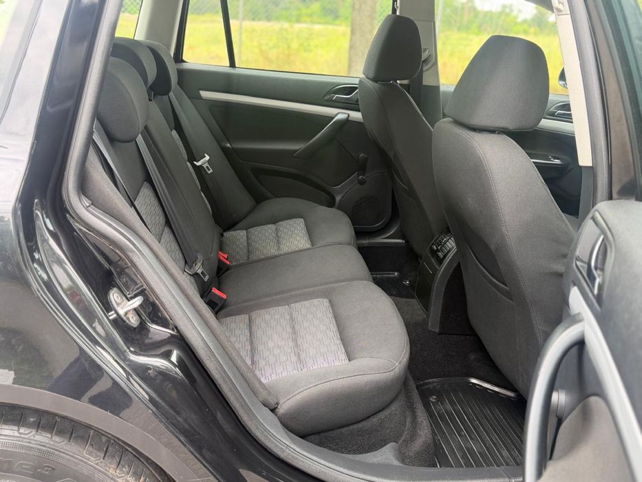 Skoda Octavia Combi  1.8 TSI 160 KM Alufelgi  Hak Sprowadzony Najtaniej Okazja  !!