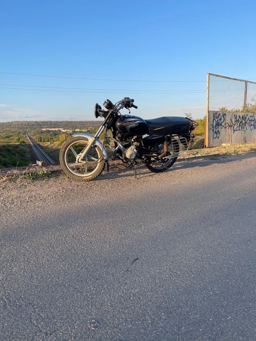 Bajaj boxer 100 ES