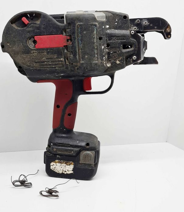 Wiązarka do zbrojeń MAX RB 398 + ładowarka JC925A