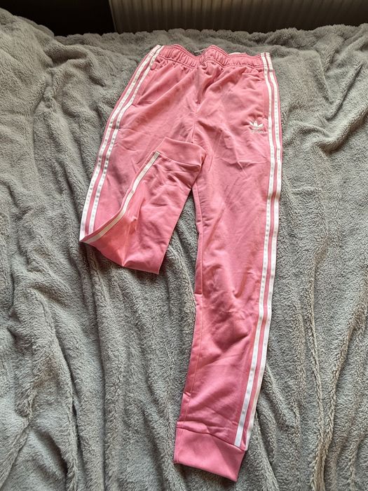 Dresy adidas pudrowy róż