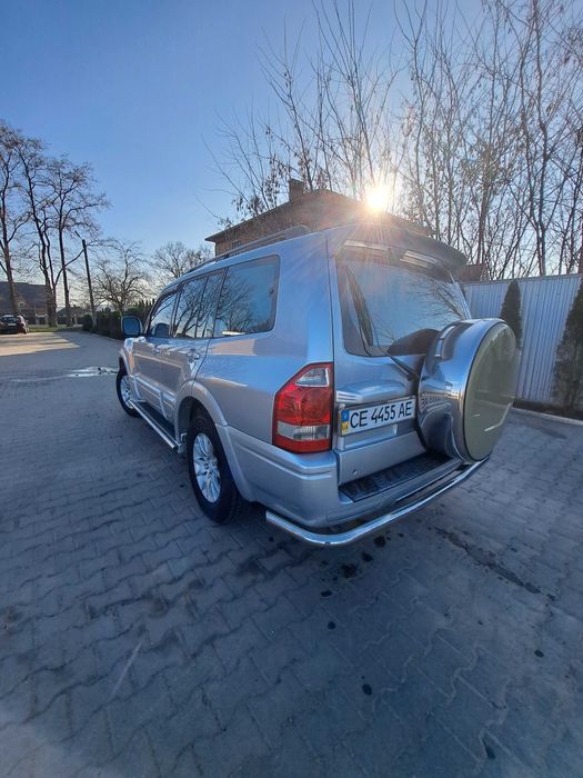 Mitsubishi Pajero Wagon