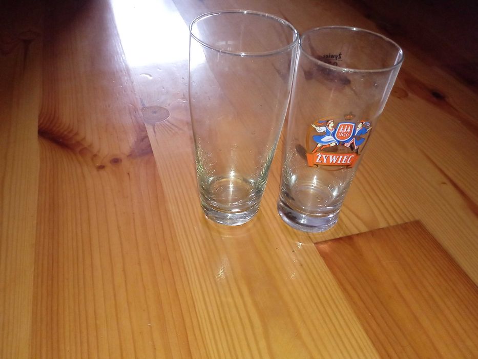 2 szklanki do piwa