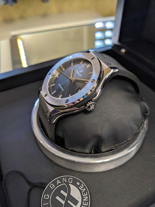 Убло Фюжн Clasik Gray Titanium 45mm Cal.1112 (2 моделі) в наявності