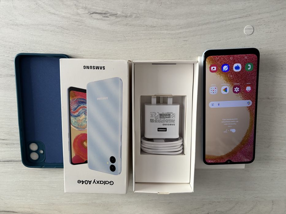 Смартфон Samsung galaxy A04e 3/32gb