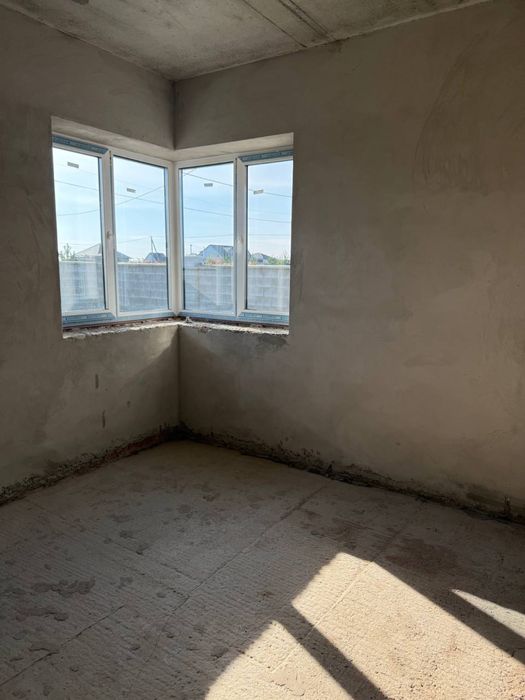 Продаж будинку -двояна