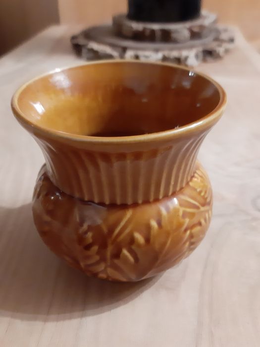 Peça ceramica numerada