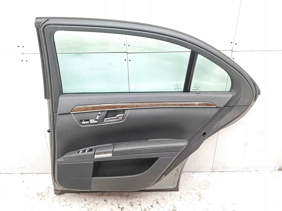 Mercedes-Benz S W221 Long Drzwi Prawy Tył Kompletne 792