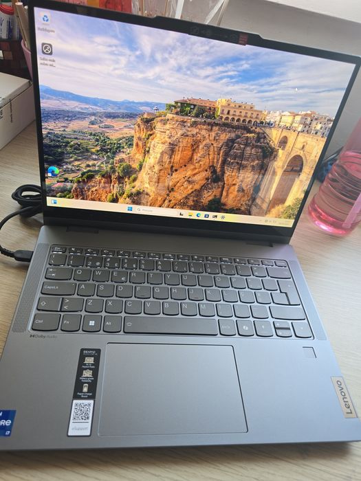 Portátil Lenovo IdeaPad 2in1 1Tb