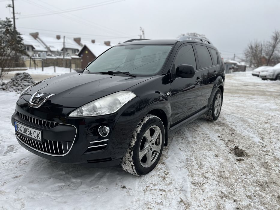 В надійні руки передам Peugeot 4007