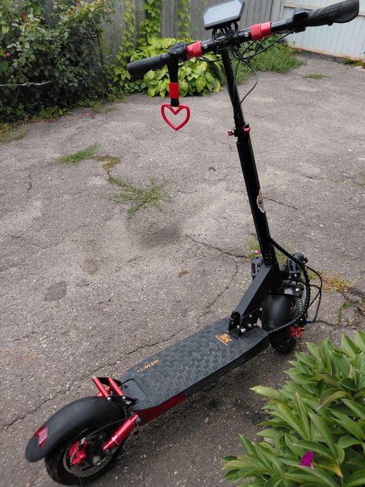 Продам электросамокат KugooKirin M4 Max+