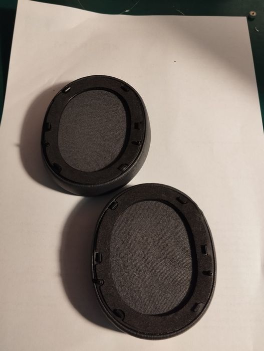 Gąbki do słuchawek Edifier W820NB