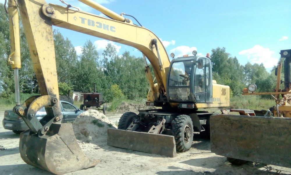 Оренда колісних екскаваторів (7т- 22т). Послуги колісних екскаваторів. JCB, CAT, VOLVO, HITACHI, HYUNDAI, ATLAS