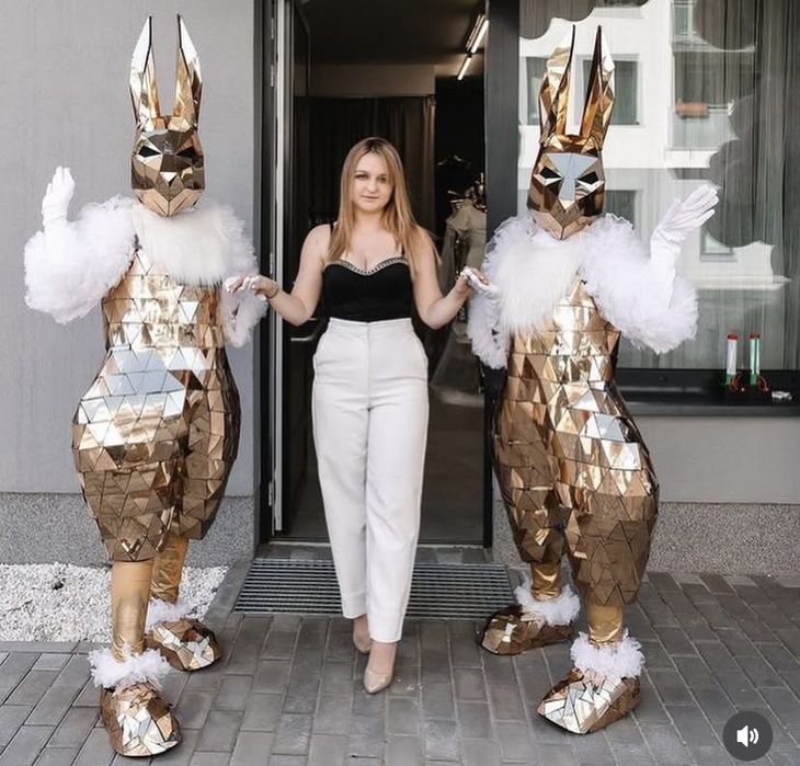 Аніматори Ростові ляльки Піньяти бульбашкове шоу Солодка вата Львів