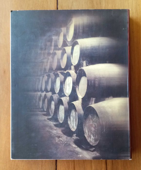 Livro Alto Douro Vinhateiro por Armando Mansilha 2002