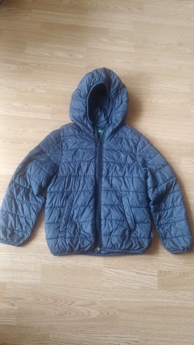 Куртка-ветровка на мальчика 7-8 лет