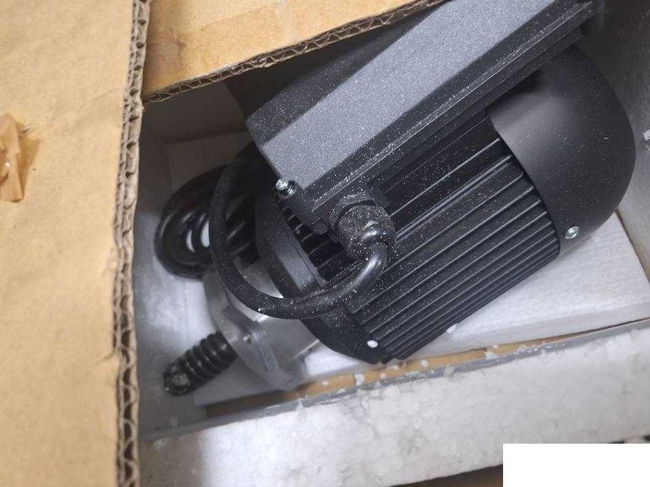 silnik do mechanizmu posuwu gomad do frezarek