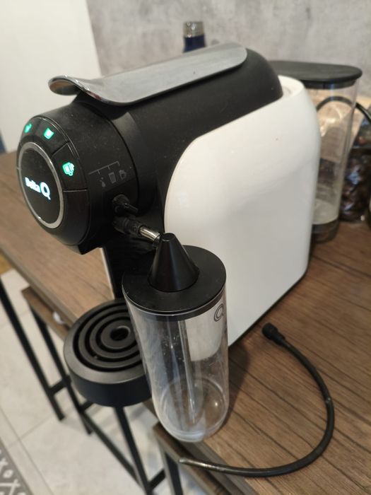 ekspres do kawy kapsułki Delta