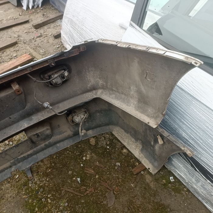 Мітсубісі ланцер 9  універсал задній  бампер