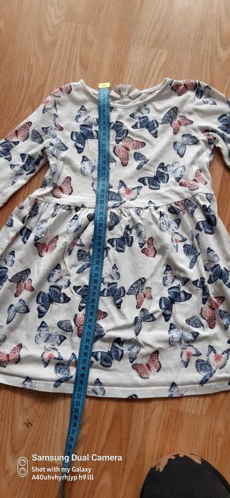 Dziewczęca sukienka