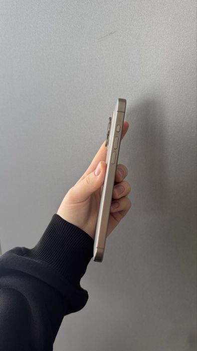 Apple iPhone 15 Pro Max 256Gb Гарний стан