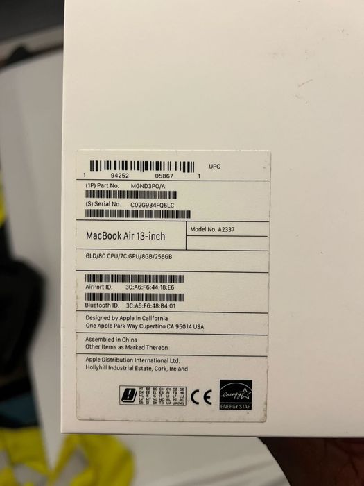 Apple MacBook 13 inch 256gb gold