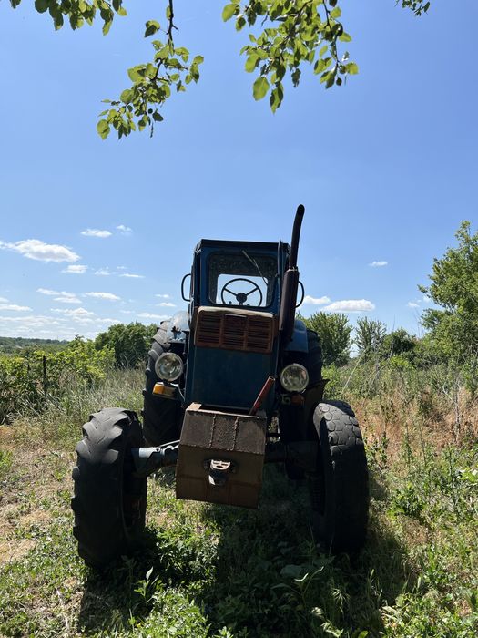 Продам трактор т 40, з документами, можливий торг