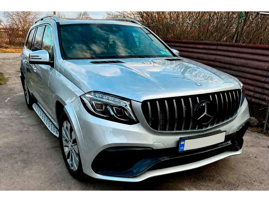 Mercedes GLS сlass X166 Передня емблема під склом a0008880111 (Для GLS)