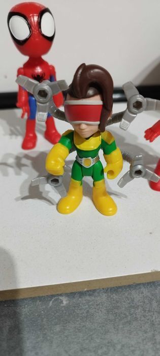 Spidey i super kumple figurki