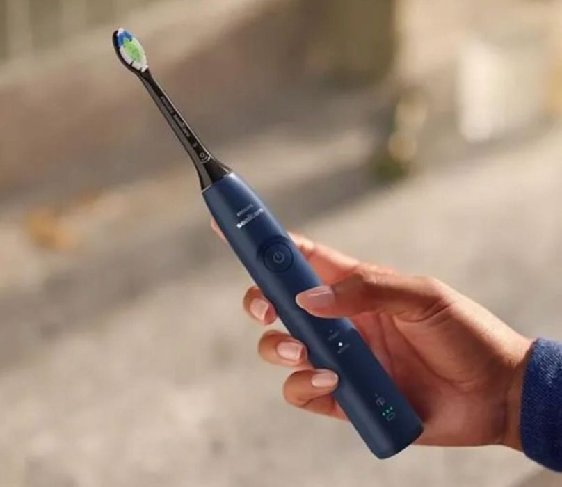 Philips Sonicare 5500 Elektryczna szczoteczka soniczna HX7113/01