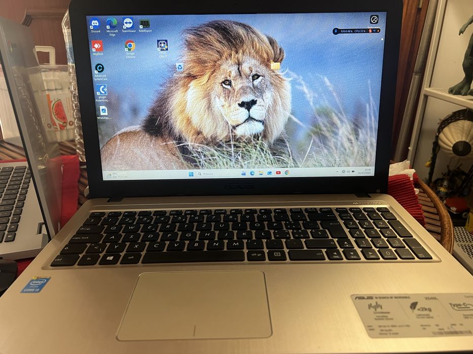 Portátil ASUS i5 | 8GB RAM | 1TB | 15,6” | Bom estado