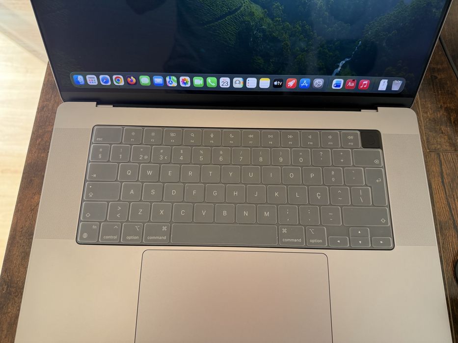 MacBook Pro M2 Pro 16 polegadas