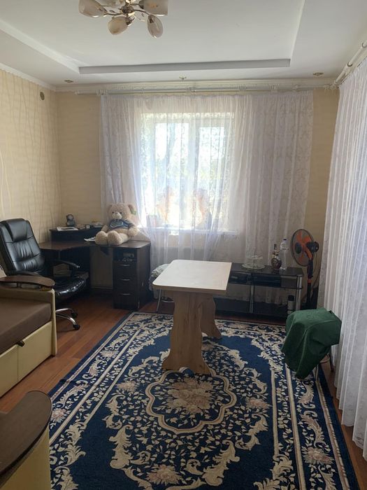 Продам добротний будинок