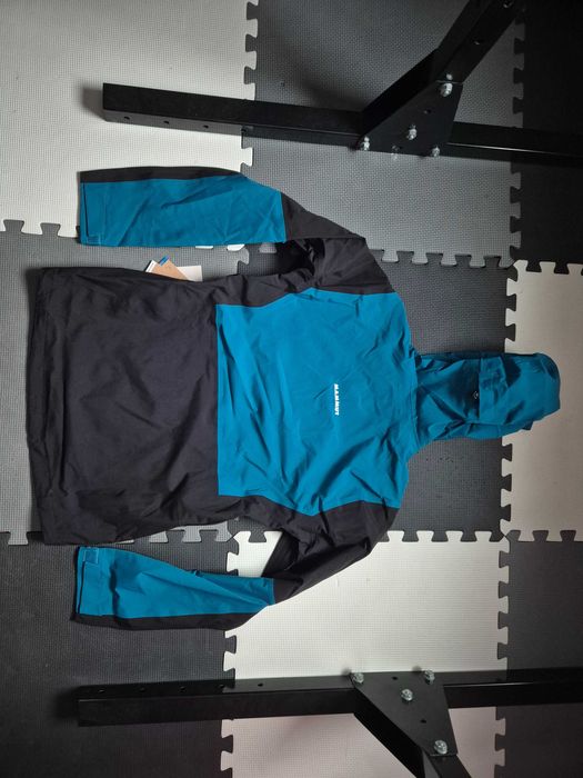 Nowa przeciwdeszczowa kurtka turystyczna membranowa hardshell Mammut M