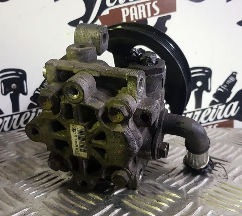 Bomba De Direcção Assistida Ford Transit Connect 1.8 Tdci De 2004