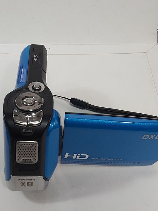 Видеокамера DXG Quickshot DXG-589V FHD 5MP