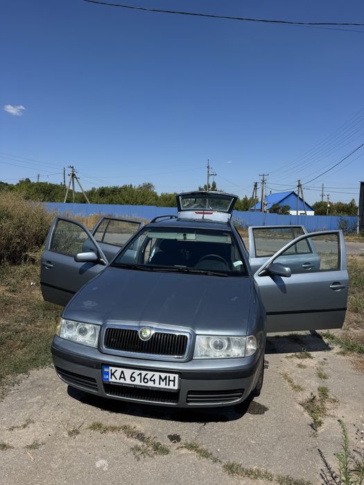 Шкода тур в доброму стані