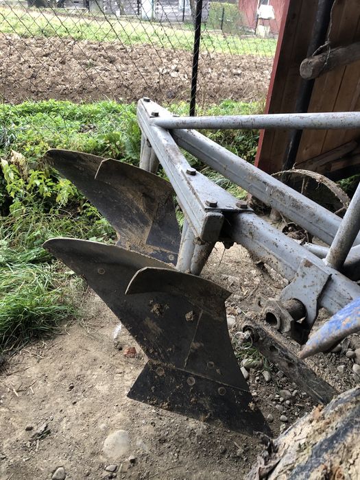 Продам плуг польський