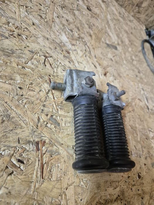 Stopki podnozki pasażera mz etz 150