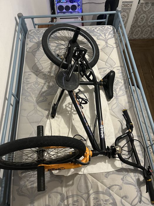 Bmx usada semi nova