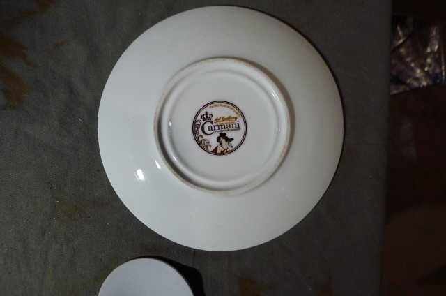 Zestaw talerze dekoracyjne deserowe Carmani Glass gratis filiżanka