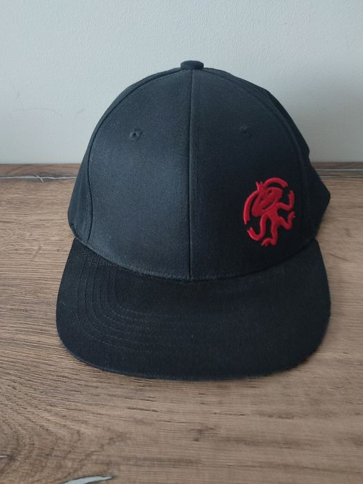 Rafiki. Czapka z daszkiem.