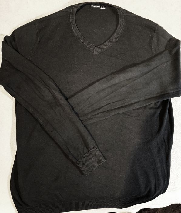 Camisolas  novas xxl apenas 5 eur
Grande tamanho xl 2xl 3xl 4 xl 50