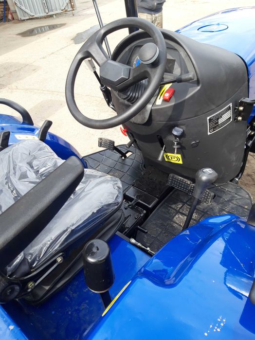 Трактор ДТЗ 5354 НРХ 2024 года гарантия 36 месяцев