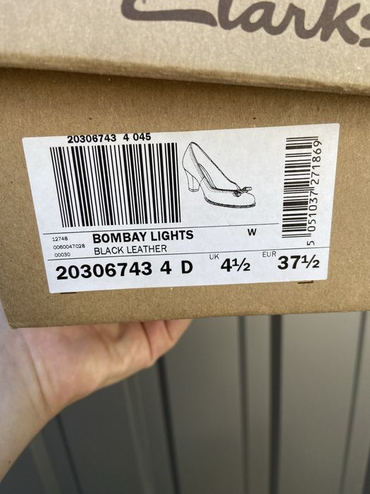 Продам туфли Clarks